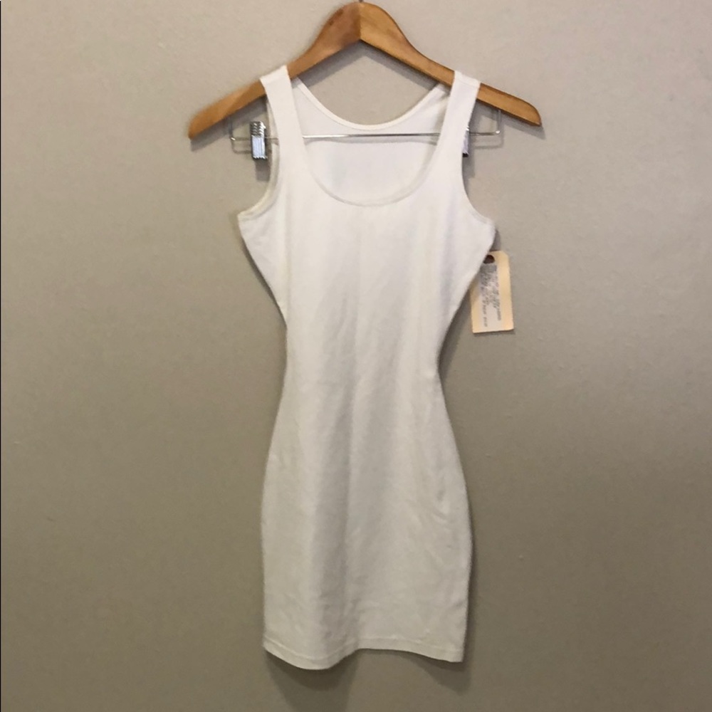 sleek slimmer shape wear